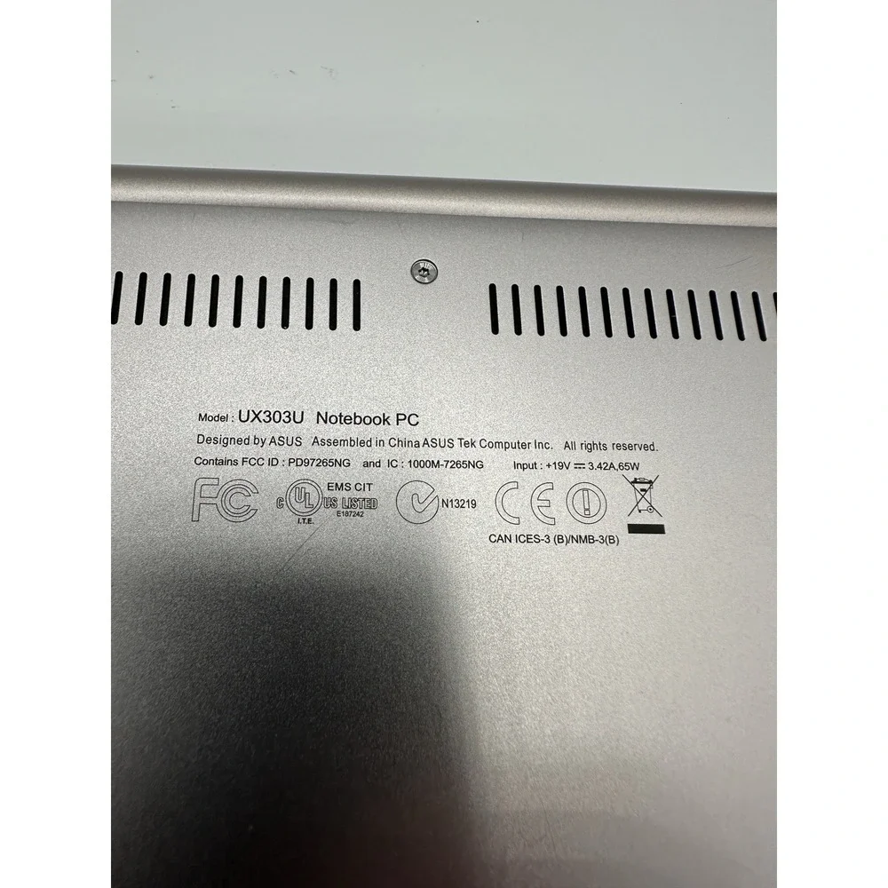 ASUS ZenBook UX303U Laptop FOR PARTS Cracked Screen‎ Untested No Charger